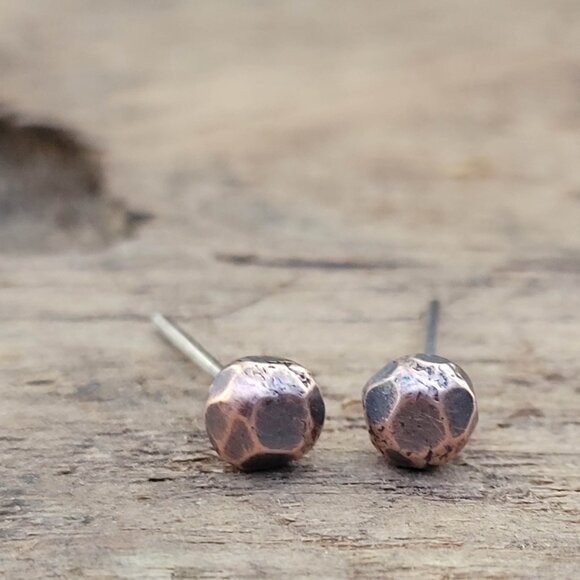 Chunky Copper Stud Earrings, Faceted, Metalwork Jewelry, Handcrafted, Rustic - Picture 3 of 8